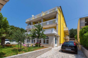 Two-Bedroom Apartment Crikvenica 32